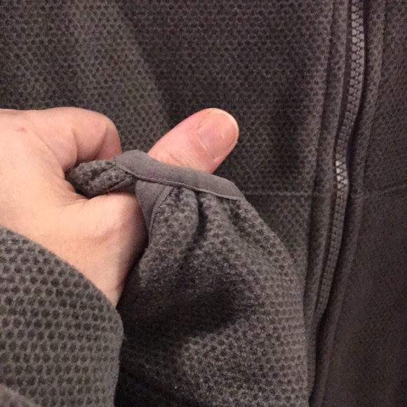 Mens sm light fall zip sweater. Bench - Picture 4 of 7